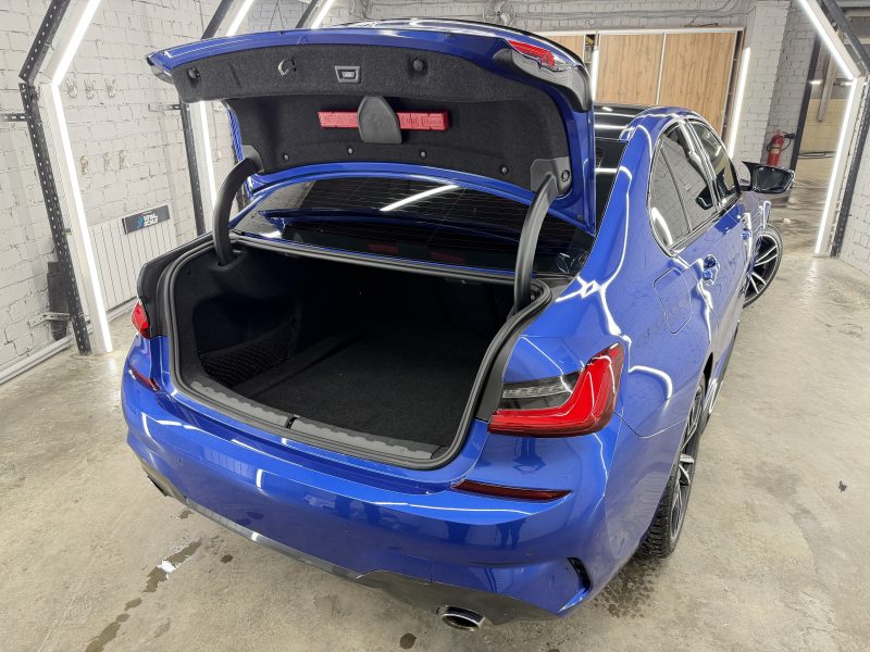 BMW 320i XDrive 2021 г., 91950 км