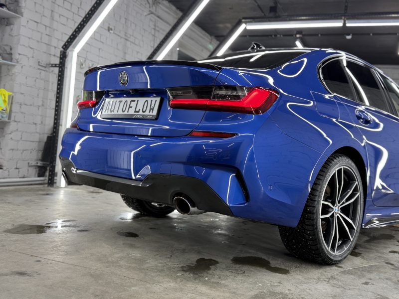 BMW 320i XDrive 2021 г., 91950 км