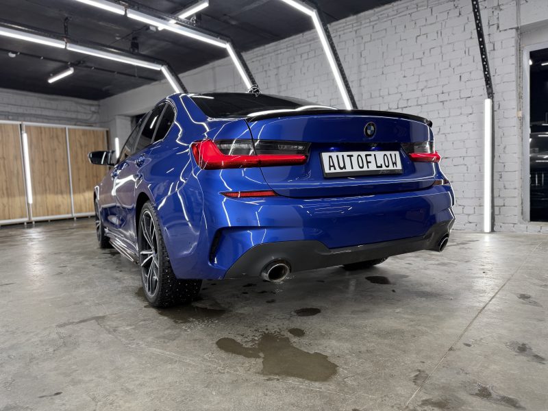 BMW 320i XDrive 2021 г., 91950 км