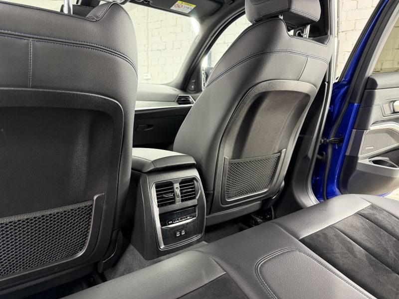 BMW 320i XDrive 2021 г., 91950 км