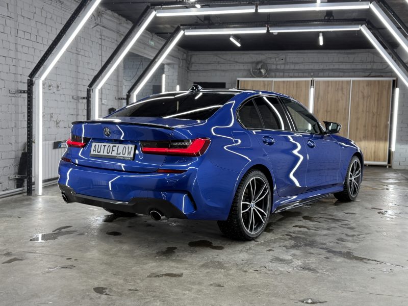 BMW 320i XDrive 2021 г., 91950 км