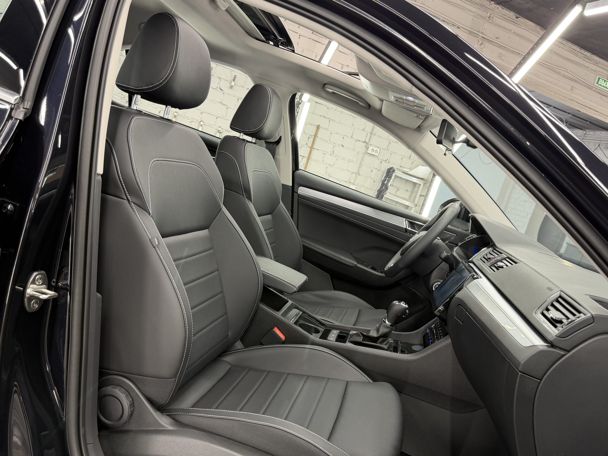 SKODA Superb Exclusive, 2025 г, 21 км - изображение 18