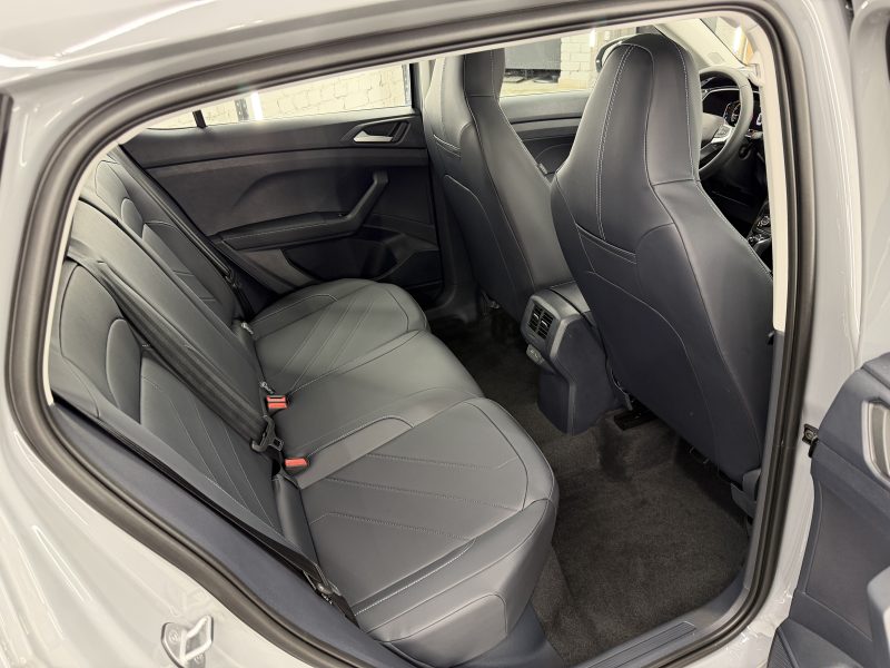 Volkswagen Tharu XR 300 TSI,1.5АМТ, 2025 г.