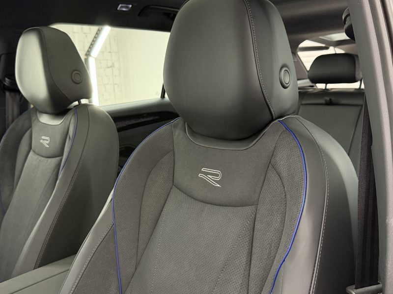 Volkswagen Tiguan III, 2025 г.в., L Pro 2.0 AMT (220 л.с.) 4WD R-Line Premium.