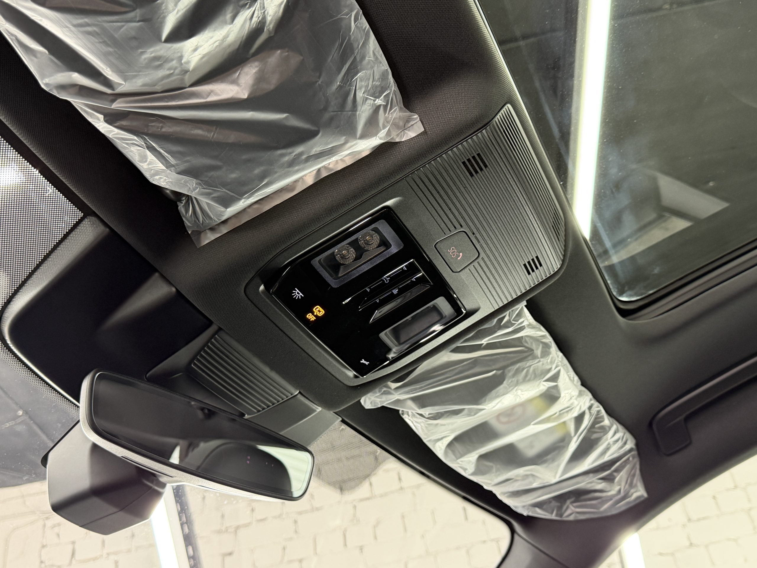 Volkswagen Tiguan III, 2025 г.в., L Pro 2.0 AMT (220 л.с.) 4WD R-Line Premium. - изображение 31