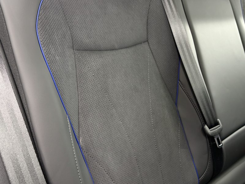 Volkswagen Tiguan III, 2025 г.в., L Pro 2.0 AMT (220 л.с.) 4WD R-Line Premium.