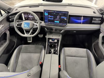 Volkswagen Tiguan III, 2025 г.в., L Pro 2.0 AMT (220 л.с.) 4WD R-Line Premium. - изображение 21