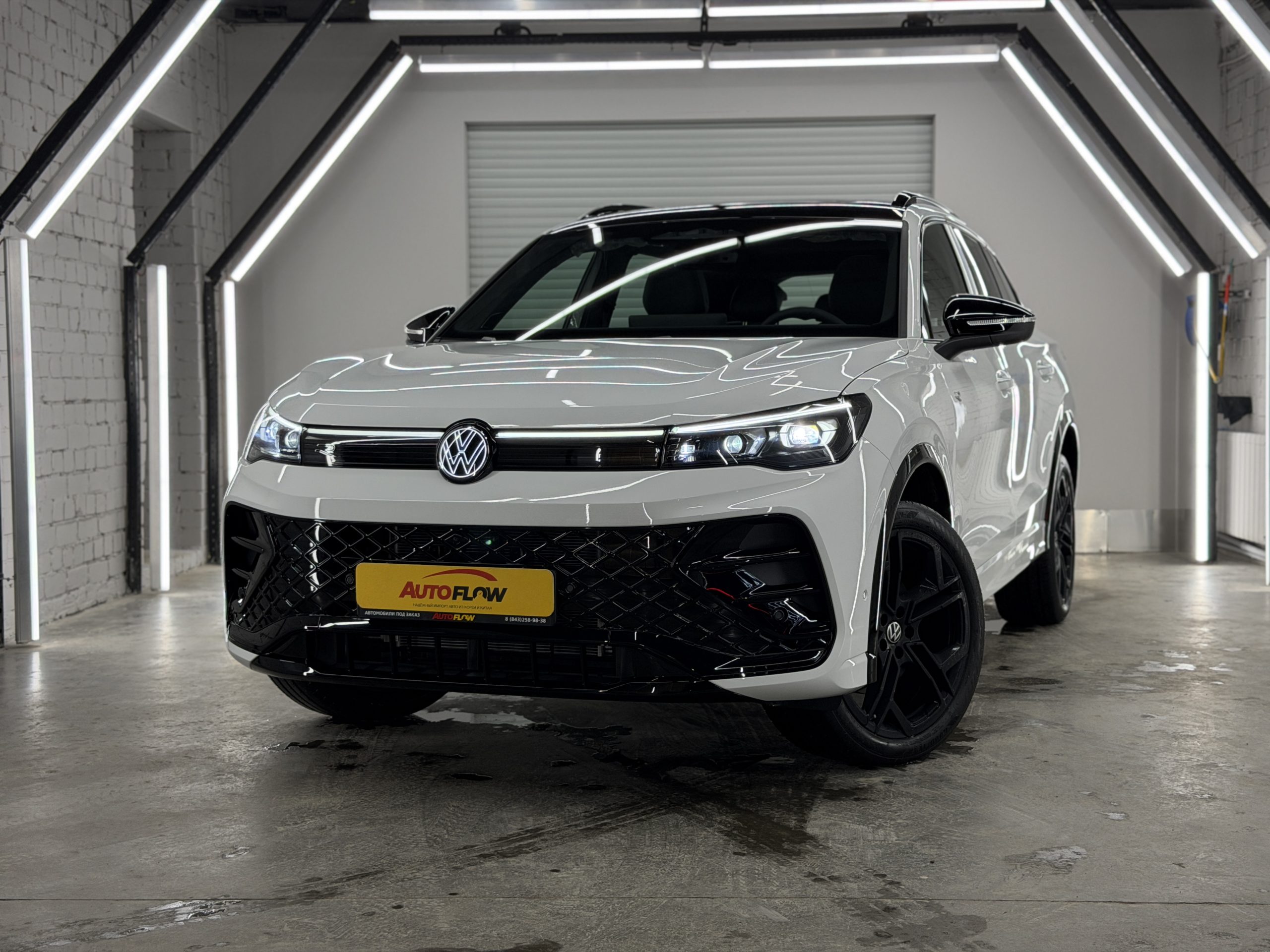 Volkswagen Tiguan III, 2025 г.в., L Pro 2.0 AMT (220 л.с.) 4WD R-Line Premium. - изображение 16