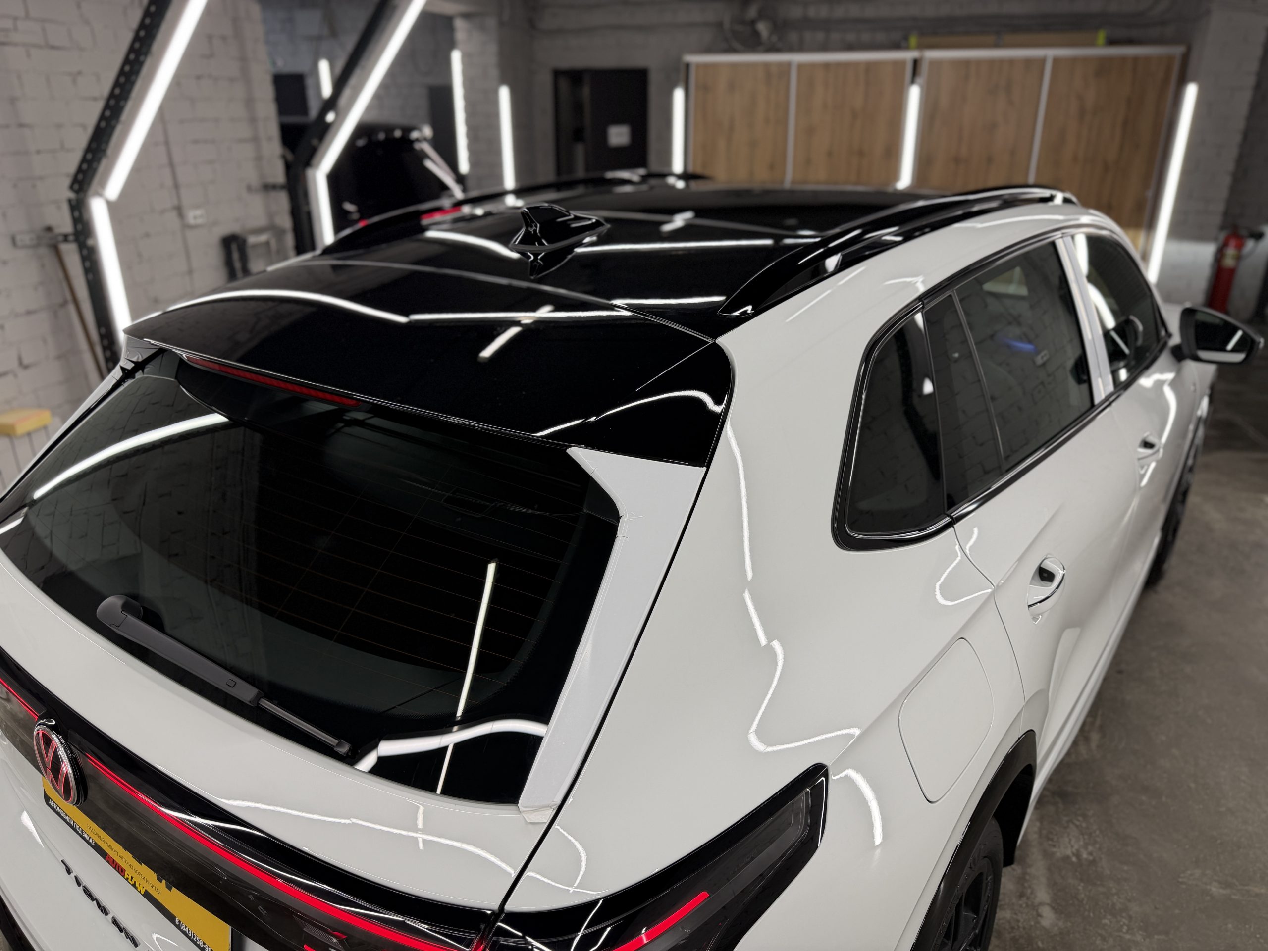 Volkswagen Tiguan III, 2025 г.в., L Pro 2.0 AMT (220 л.с.) 4WD R-Line Premium. - изображение 11