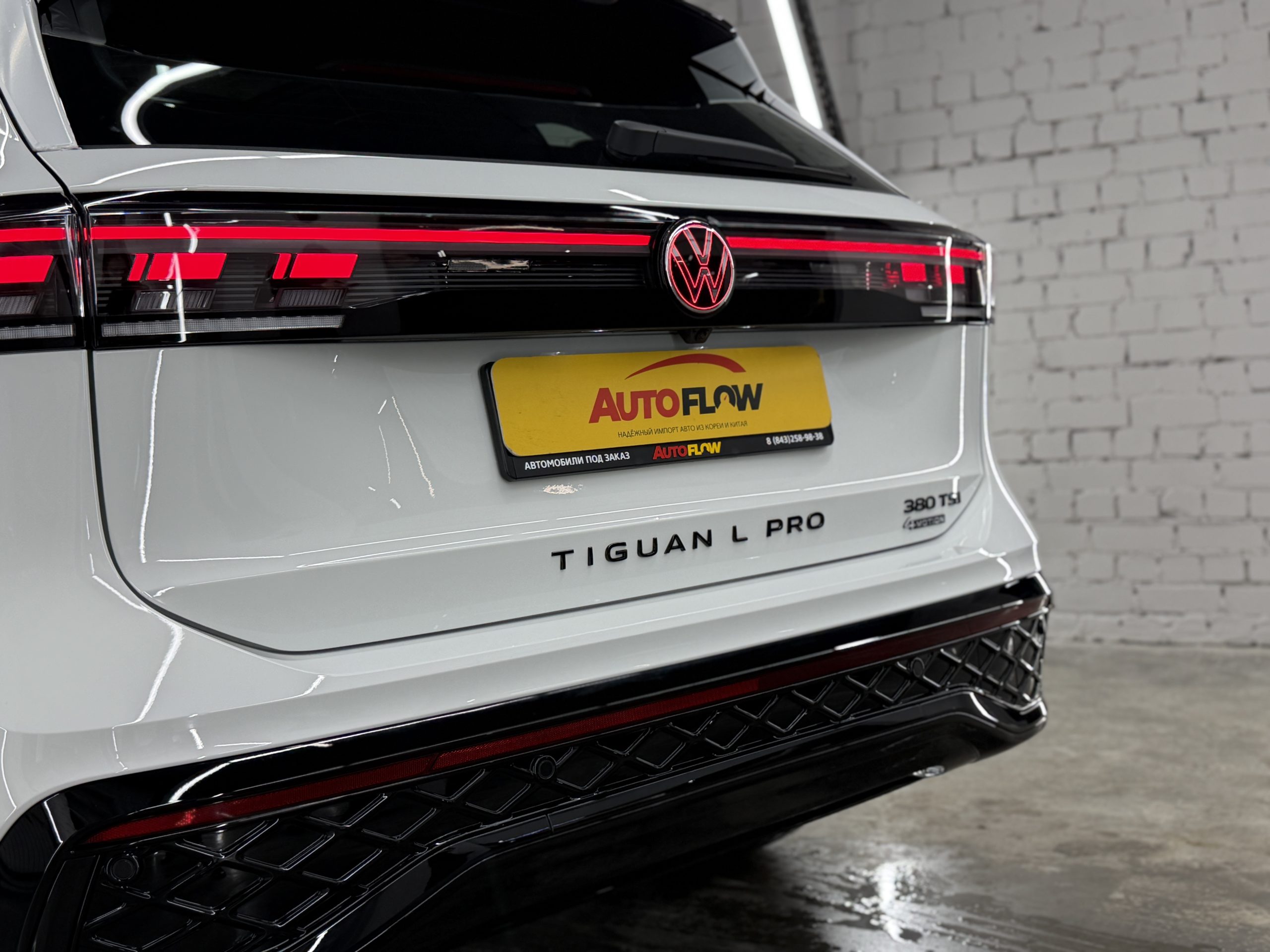 Volkswagen Tiguan III, 2025 г.в., L Pro 2.0 AMT (220 л.с.) 4WD R-Line Premium. - изображение 10