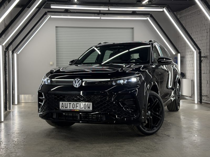 Volkswagen Tiguan III, 2026 г.в., L Pro 2.0 AMT (220 л.с.) 4WD R-Line Premium