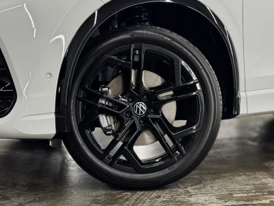 Volkswagen Tiguan III, 2026 г.в., L Pro 2.0 AMT (220 л.с.) 4WD R-Line Premium - изображение 26