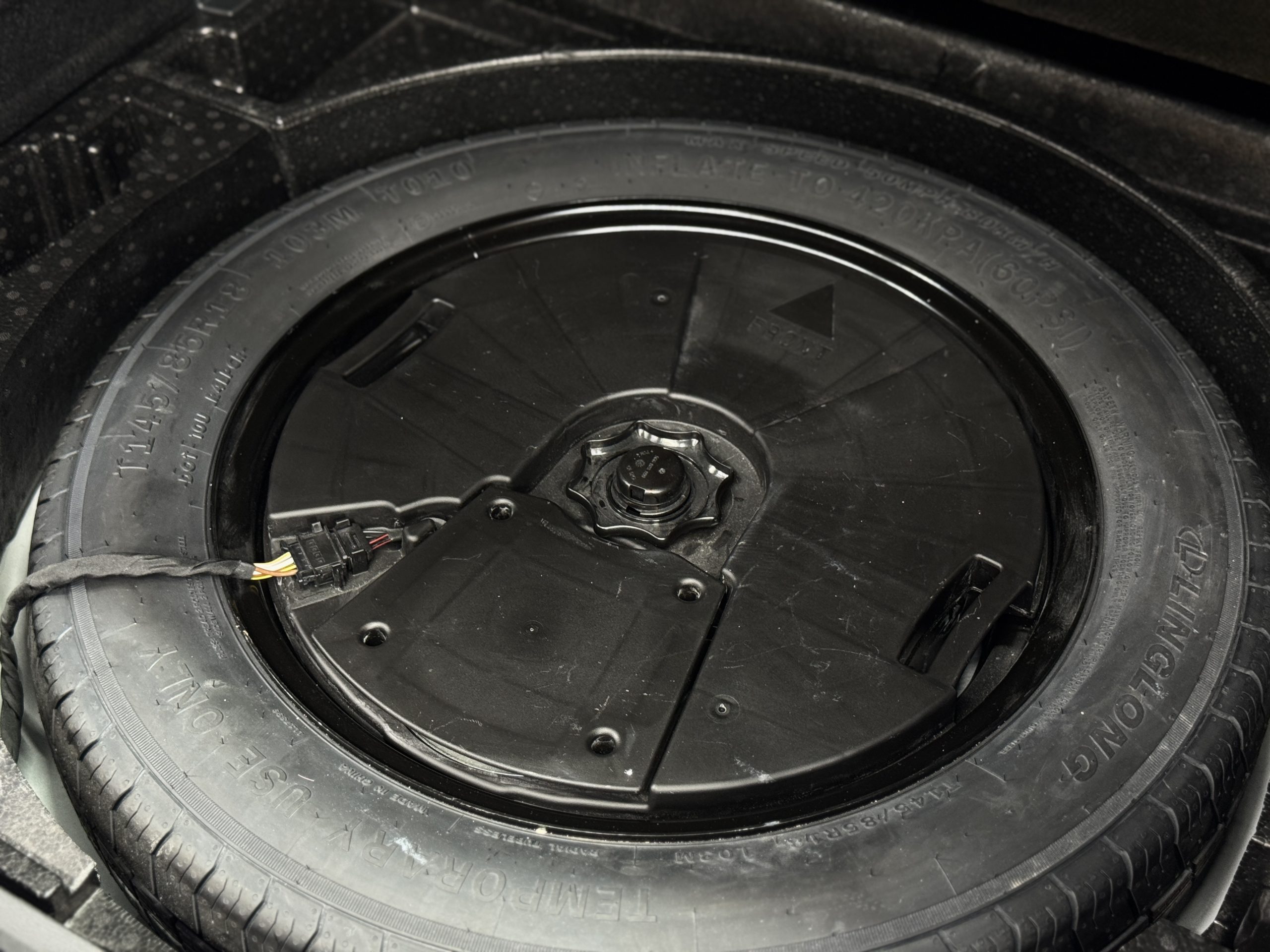 Volkswagen Tiguan III, 2026 г.в., L Pro 2.0 AMT (220 л.с.) 4WD R-Line Premium - изображение 23