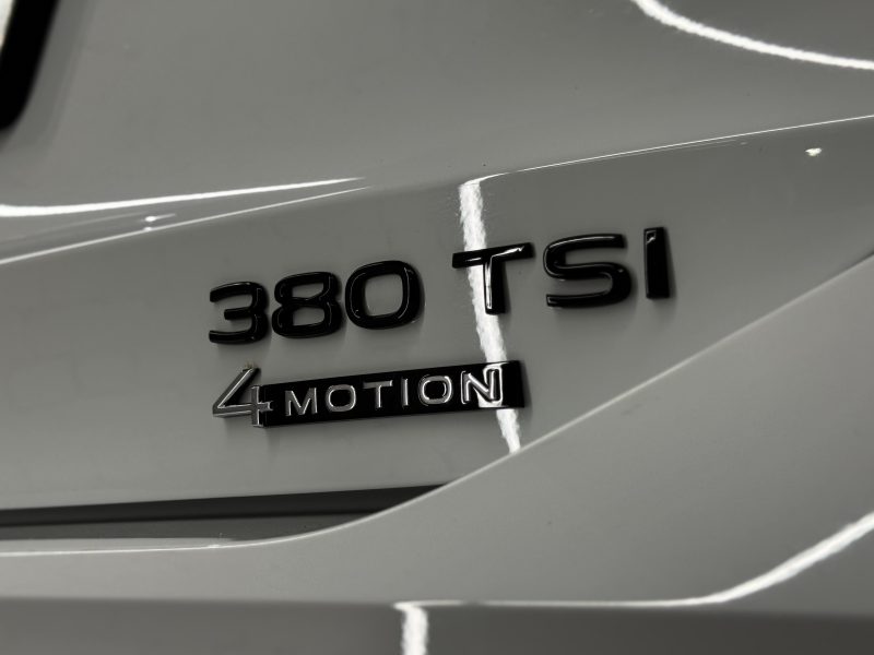 Volkswagen Tiguan III, 2026 г.в., L Pro 2.0 AMT (220 л.с.) 4WD R-Line Premium