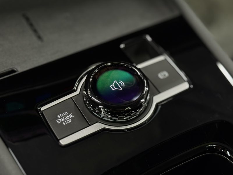 Volkswagen Tiguan III, 2026 г.в., L Pro 2.0 AMT (220 л.с.) 4WD R-Line Premium