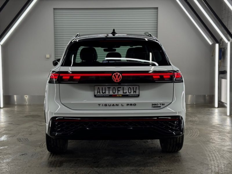 Volkswagen Tiguan III, 2026 г.в., L Pro 2.0 AMT (220 л.с.) 4WD R-Line Premium