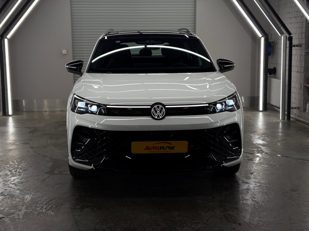 Volkswagen Tiguan III, 2026 г.в., L Pro 2.0 AMT (220 л.с.) 4WD R-Line Premium - изображение 1