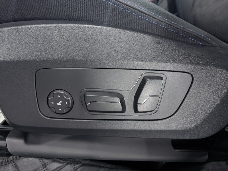 BMW X1 III (U11/U12) 2025, 2 242 км