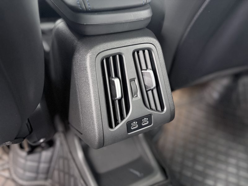 BMW X1 III (U11/U12) 2025, 2 242 км
