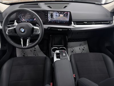 BMW X1 III (U11/U12) 2025, 2 242 км