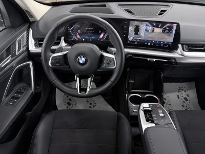 BMW X1 III (U11/U12) 2025, 2 242 км
