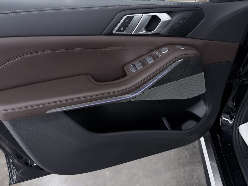 BMW X5 IV (G18) Рестайлинг 2025, 12 842 км