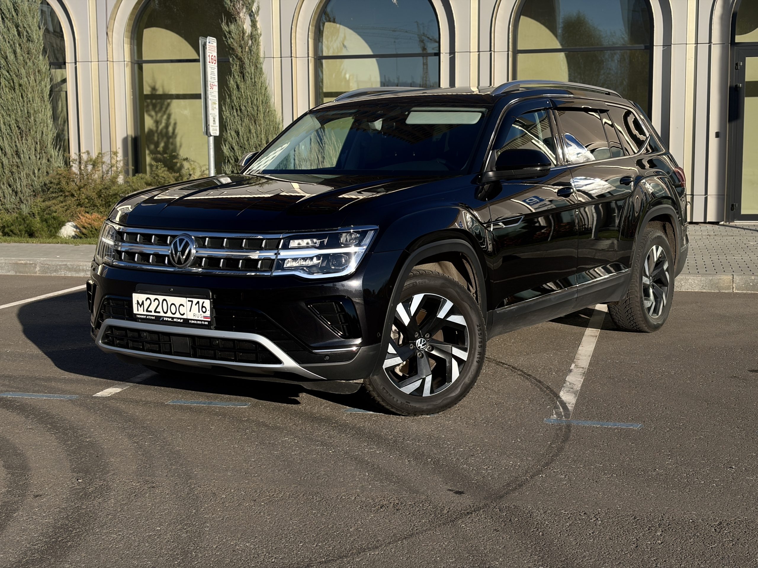 Volkswagen Teramont 2.0 AMT 2022, 92 931 км
