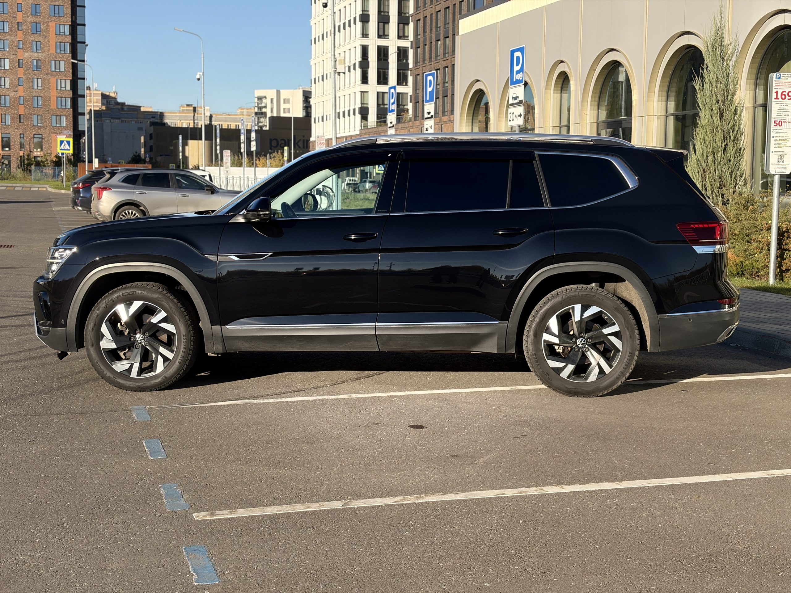 Volkswagen Teramont 2.0 AMT 2022, 92 931 км